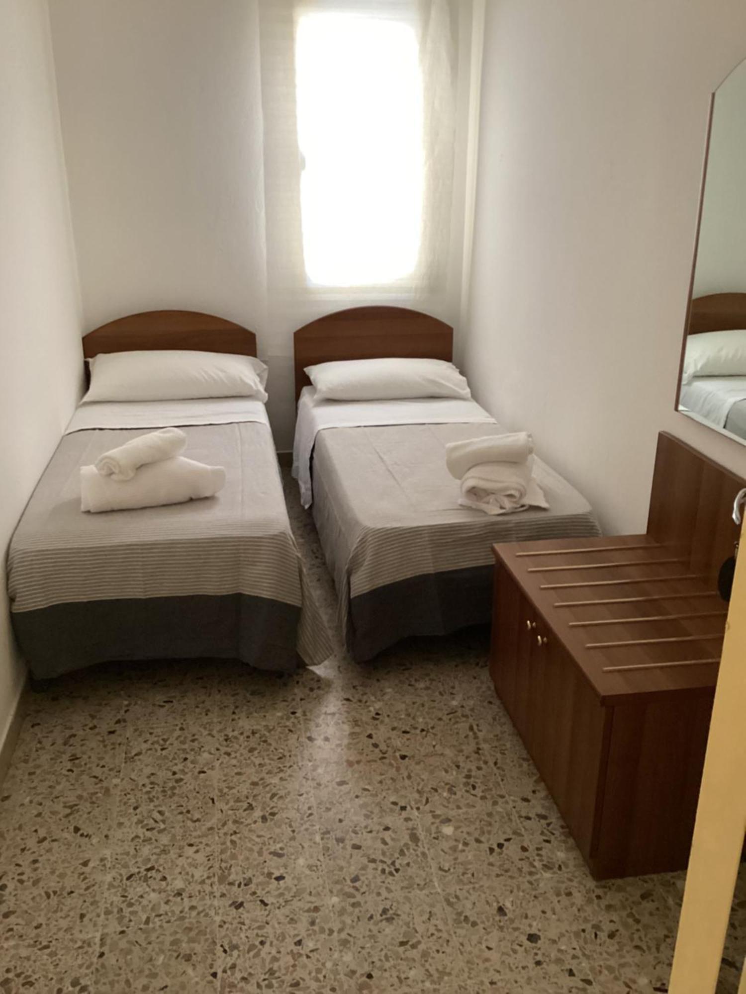Hotel Villa Alexandra Bellaria-Igea Marina Esterno foto